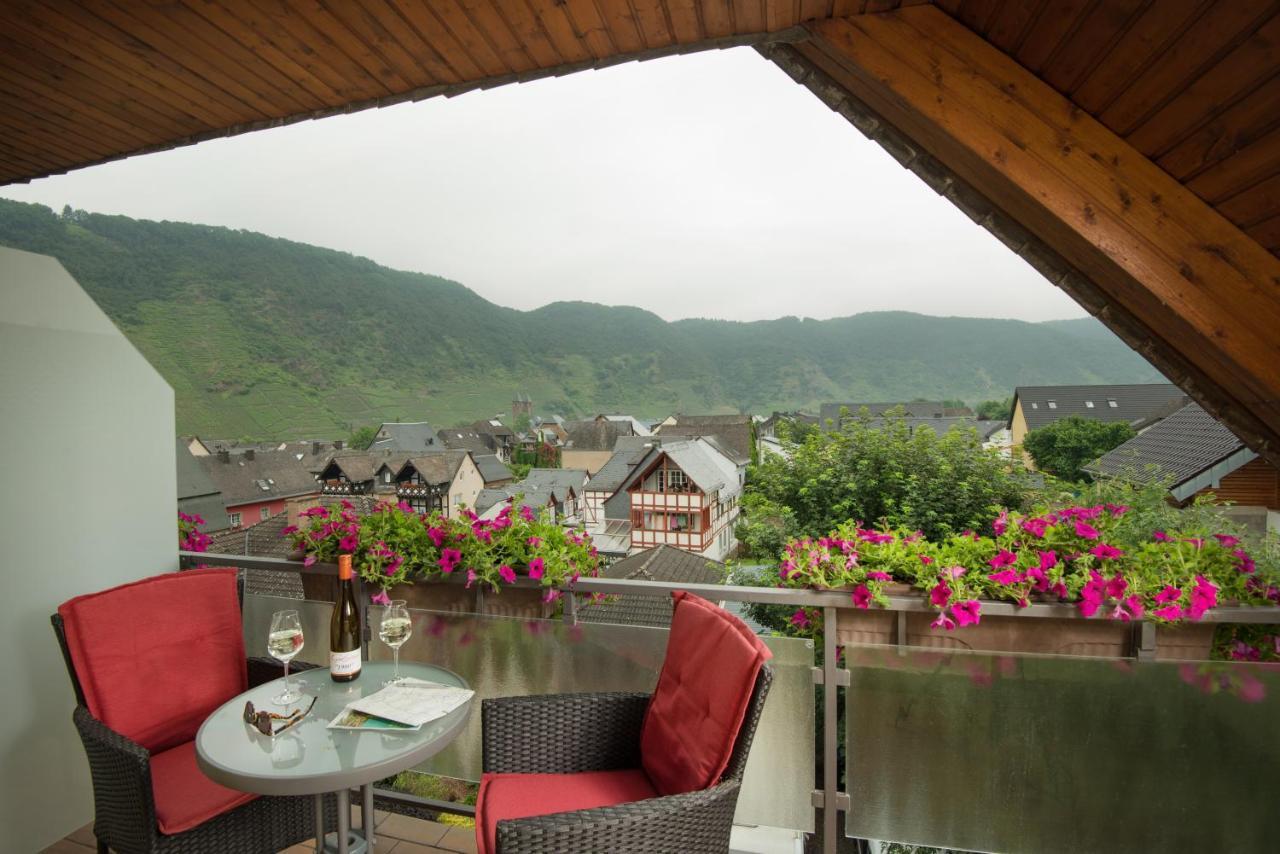 Weinhotel Sonnenschein Ernst Dış mekan fotoğraf